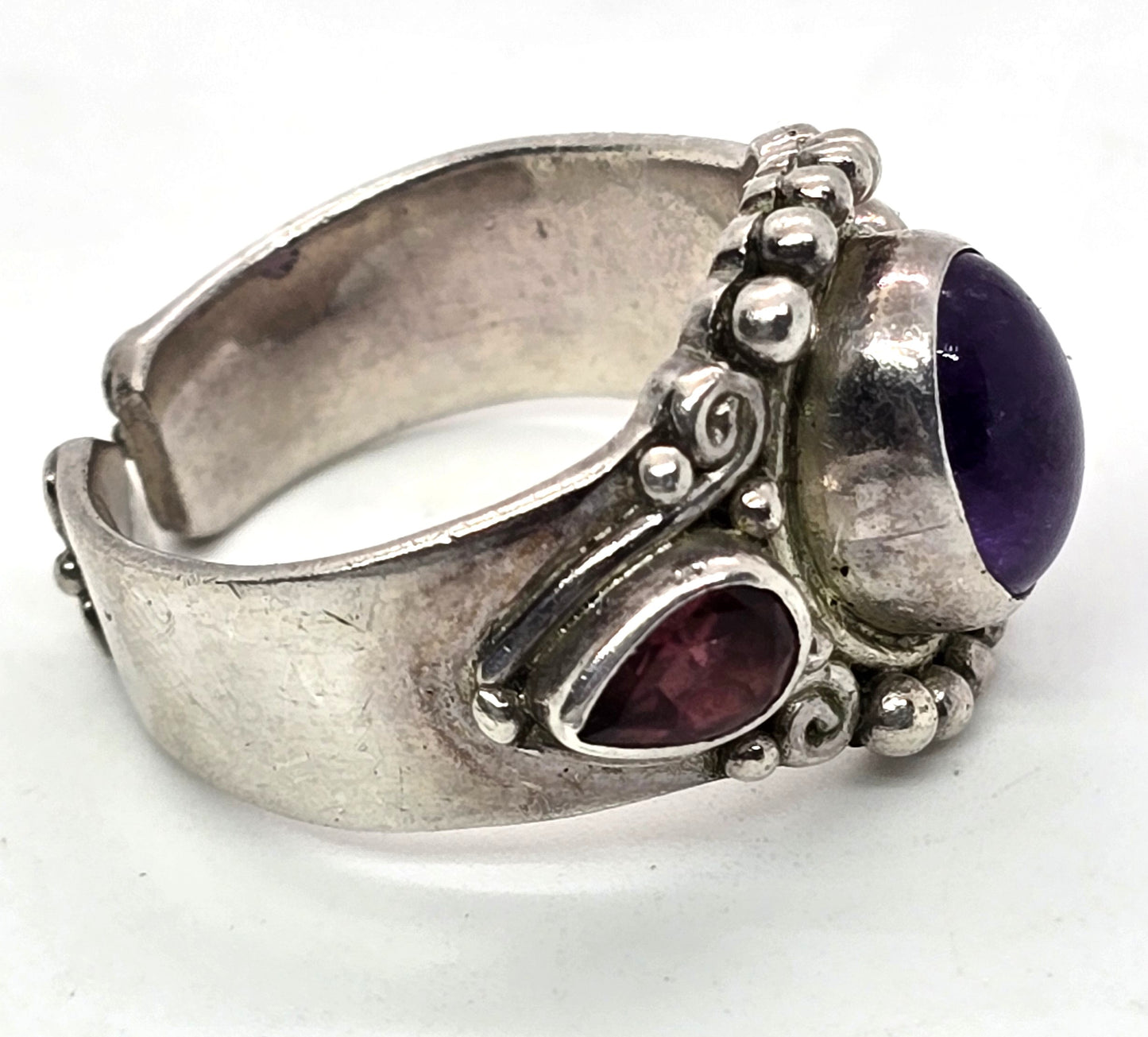 Sajen Garnet Amethyst Balinese large vintage adjustable ring size 8