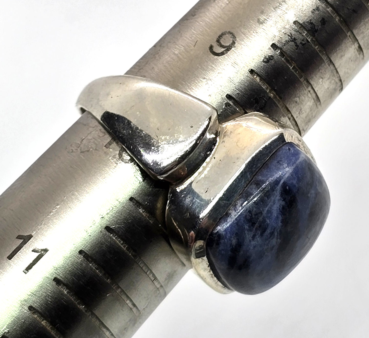 Modernist Sodalite blue gemstone solid sterling silver vintage ring size 10