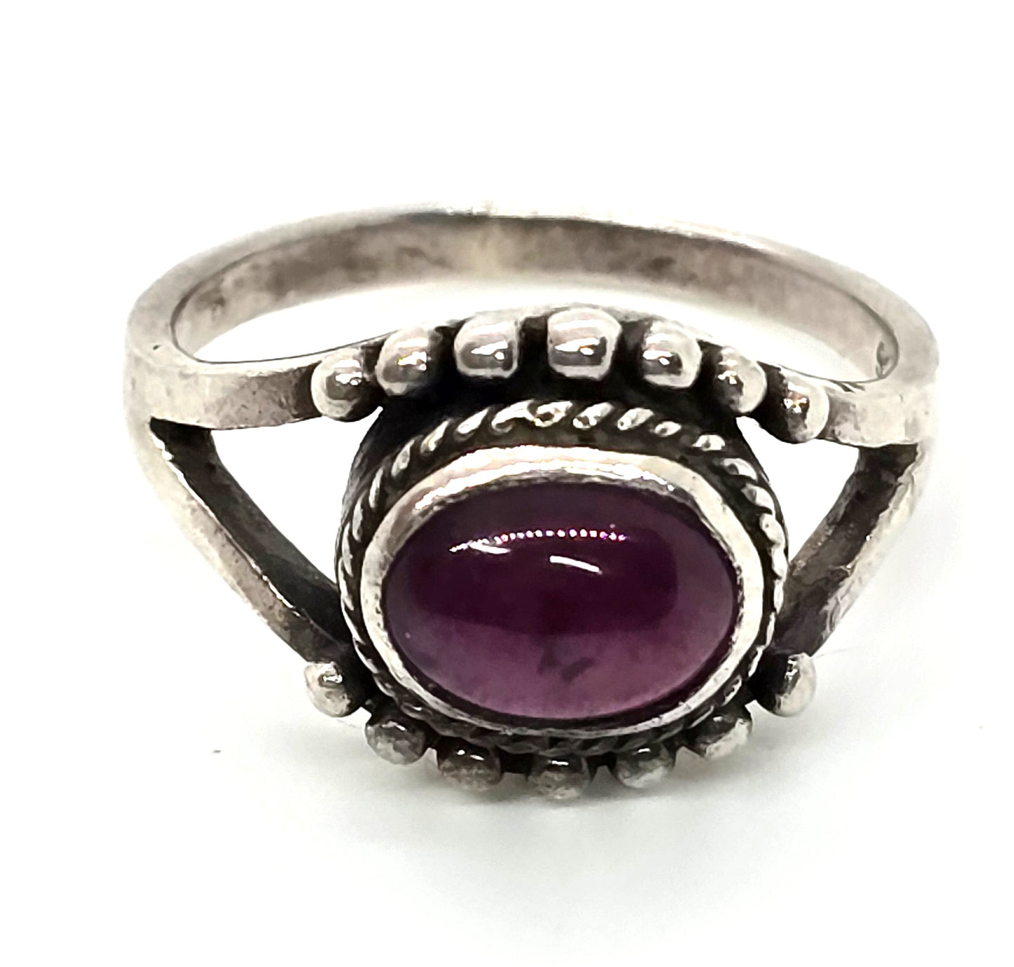 Umbalite purple garnet Bali tribal vintage sterling silver ring size 6.75