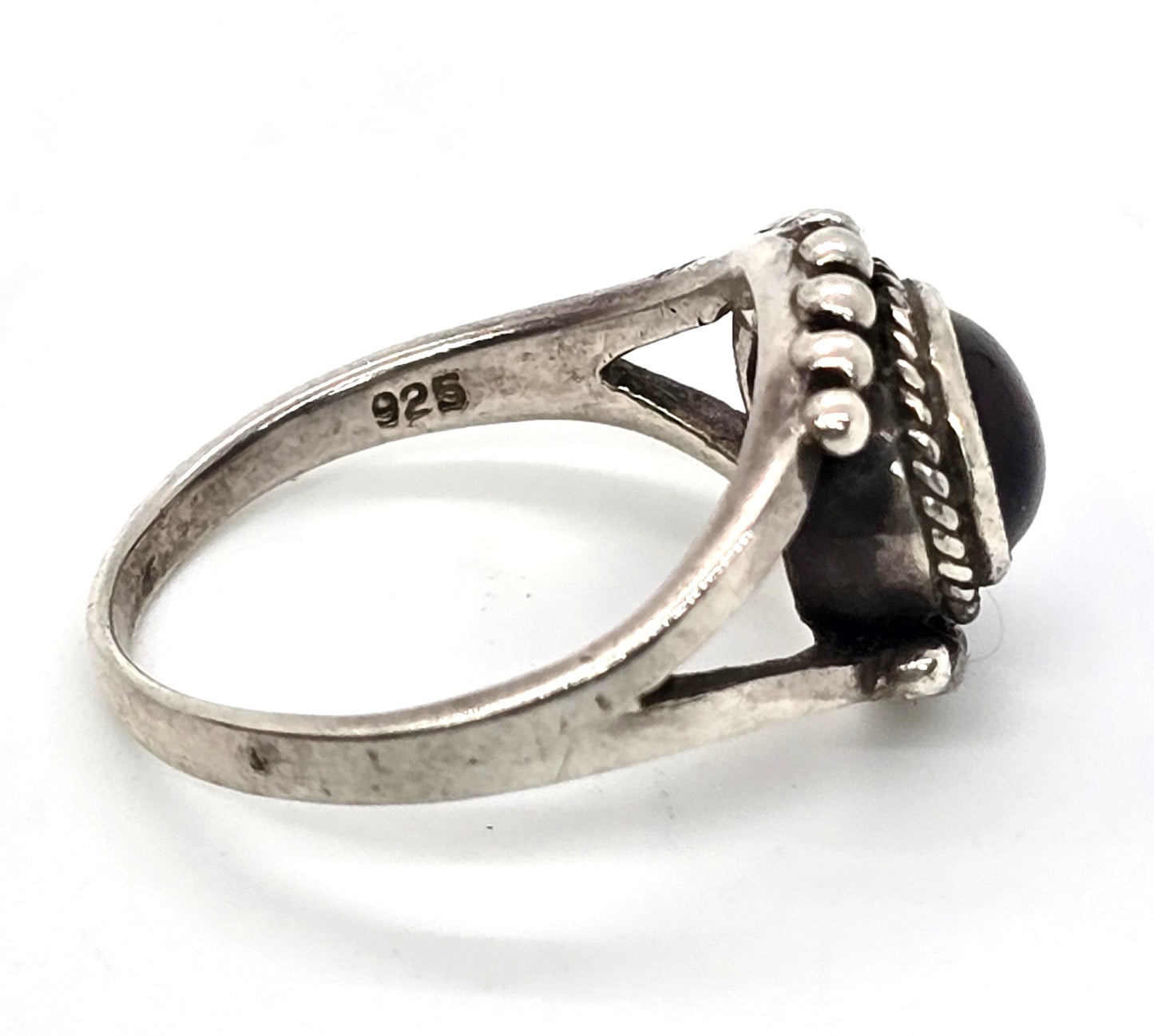 Umbalite purple garnet Bali tribal vintage sterling silver ring size 6.75