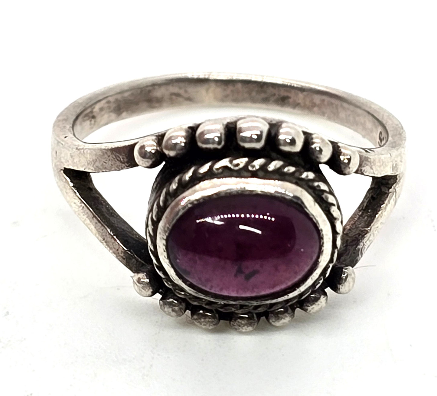 Umbalite purple garnet Bali tribal vintage sterling silver ring size 6.75