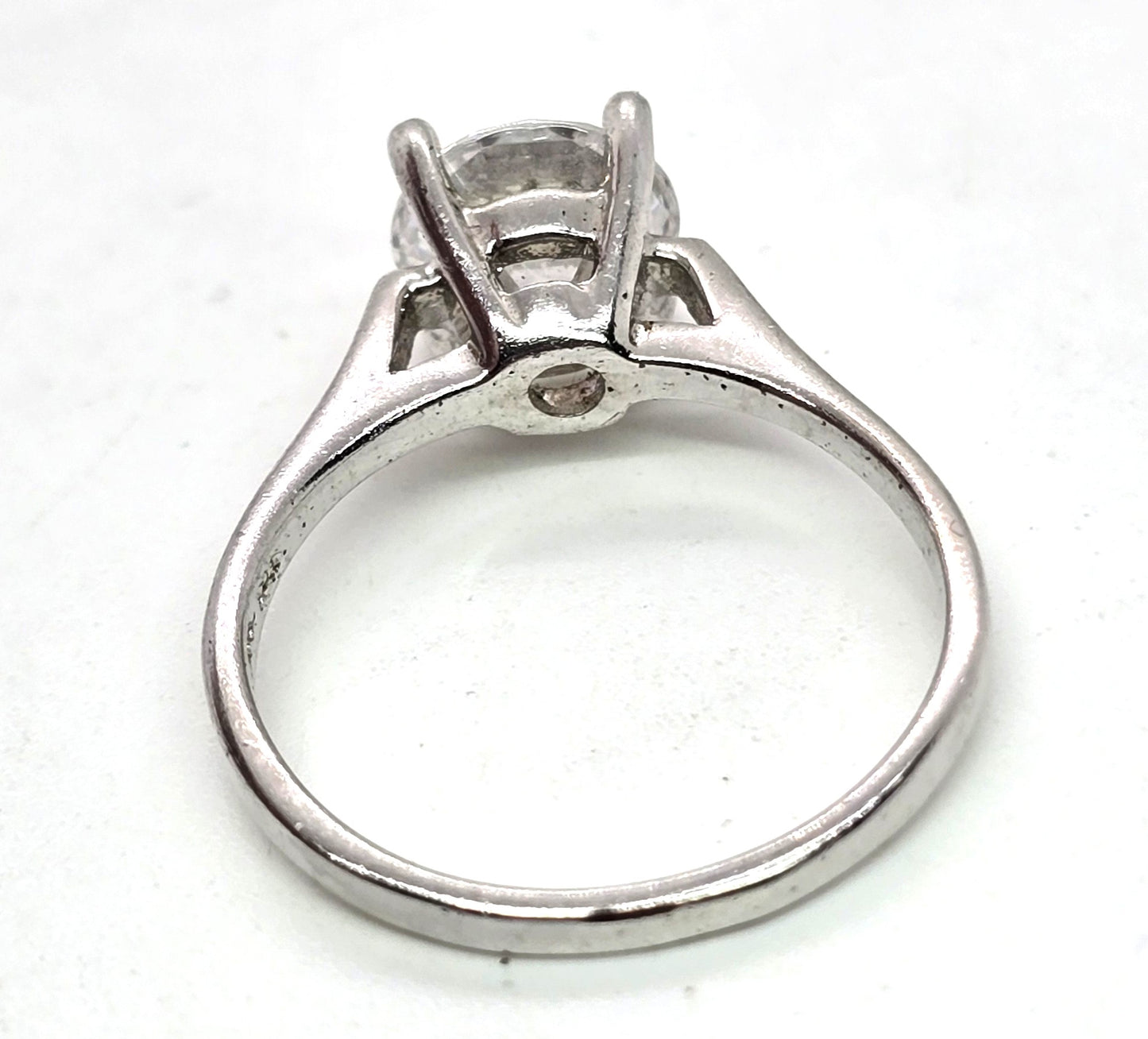 Sterling silver round CZ solitaire vintage engagement sweetheart ring size 7