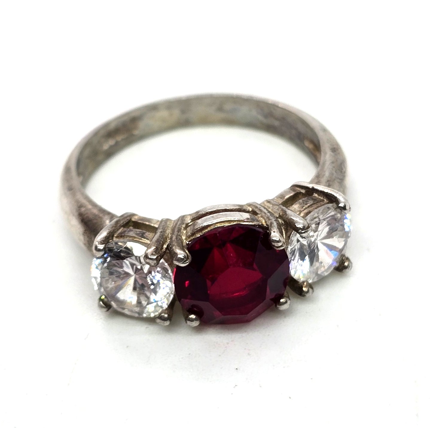 Three stone red CZ past present future cubic zirconia sterling silver ring size 8