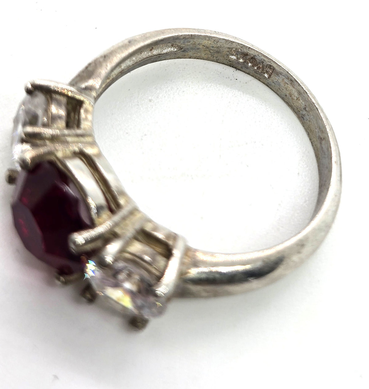 Three stone red CZ past present future cubic zirconia sterling silver ring size 8