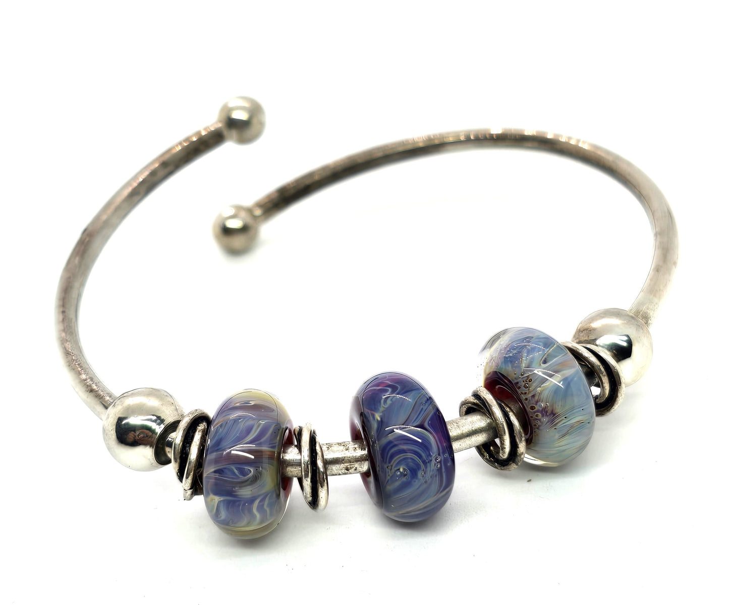 Blue artisan lamp work torsade beaded sterling silver bracelet