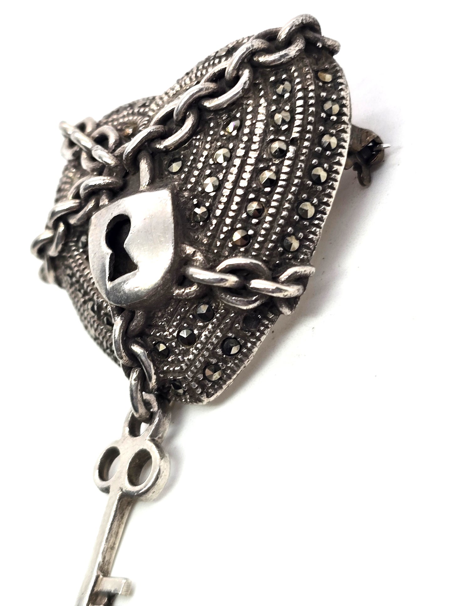 Chained Heart and key vintage sterling silver large brooch