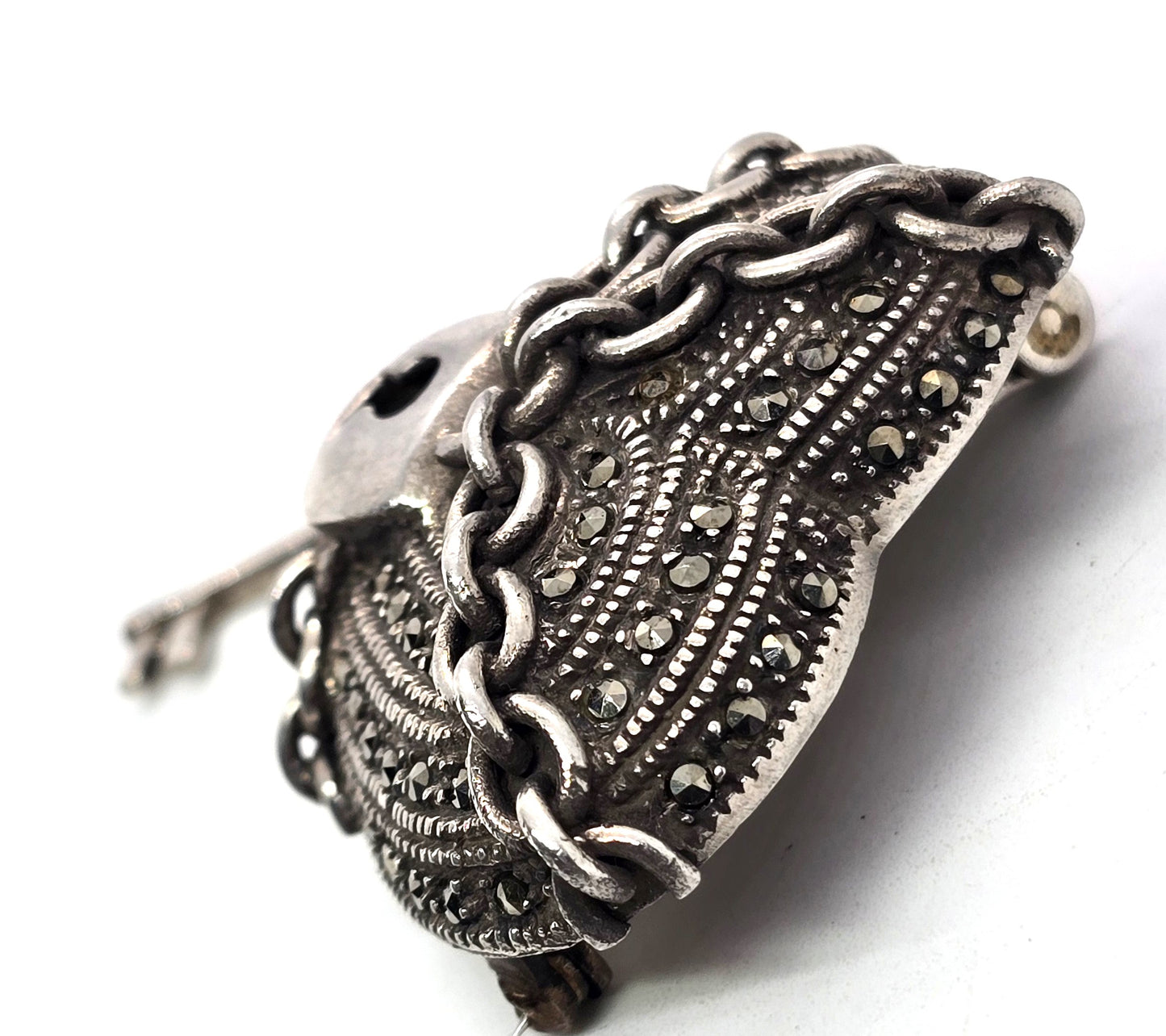 Chained Heart and key vintage sterling silver large brooch