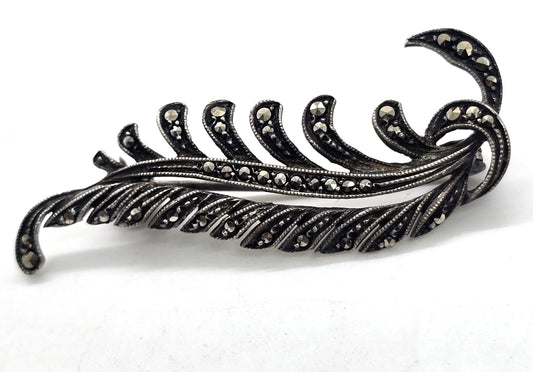 Feather flowing marcasite vintage sterling silver brooch