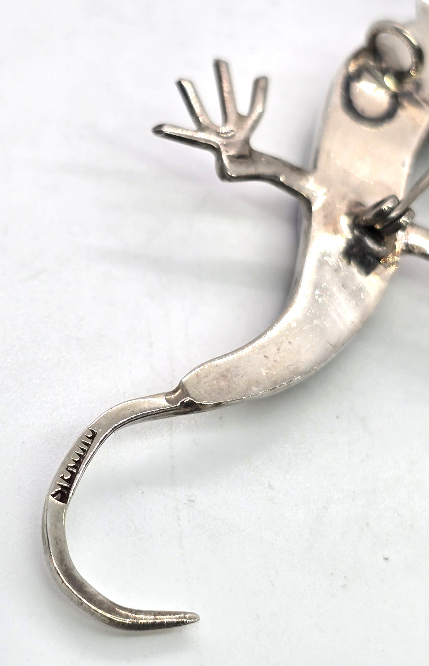 Lizard multi gemstone figural sterling silver artisan reptile vintage brooch