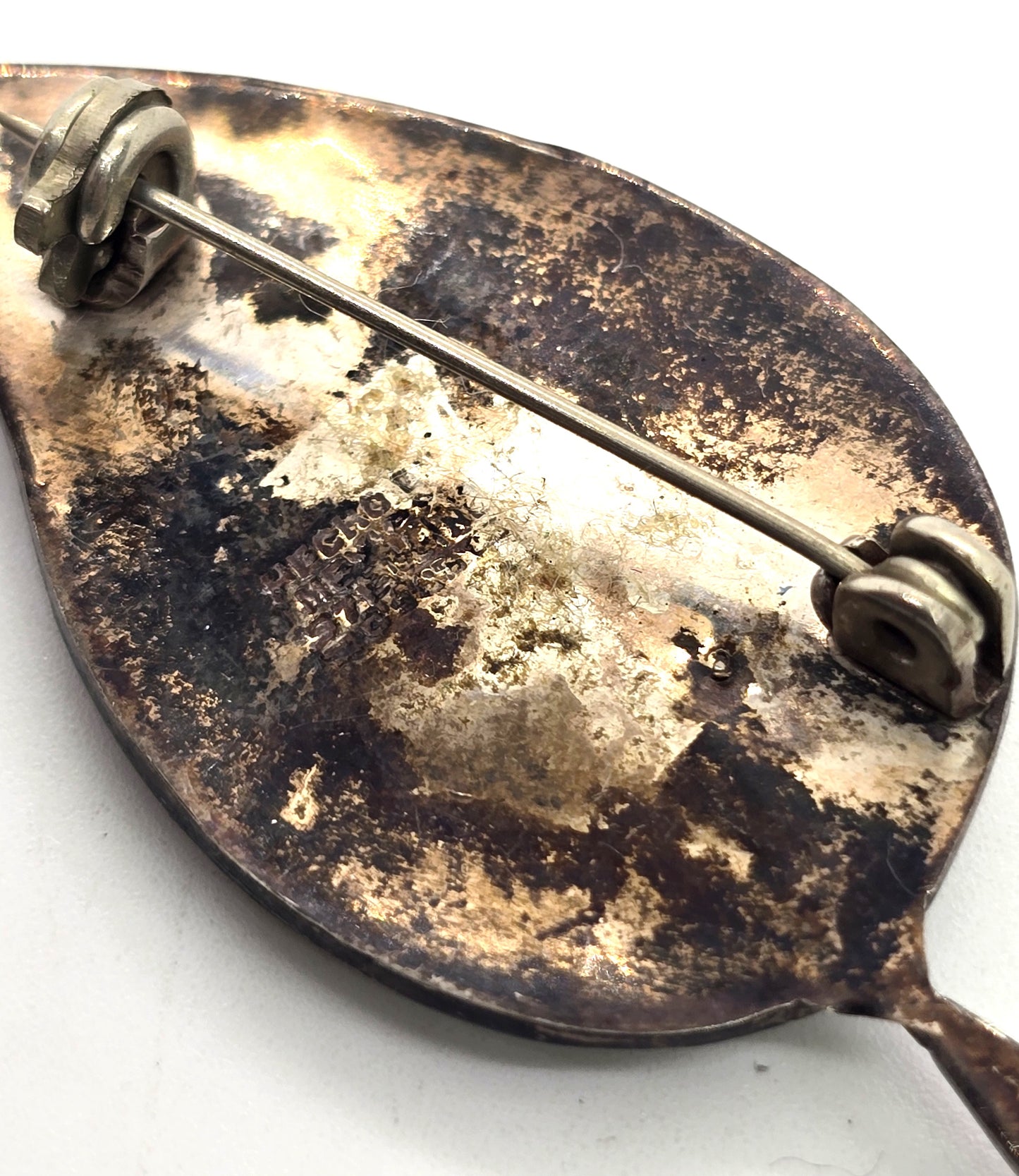 Leaf abalone thick Mexico sterling silver vintage shell brooch