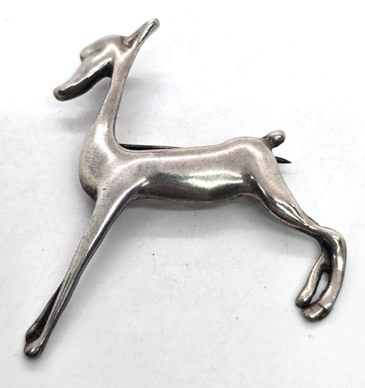 Baby fawn deer a sterling silver vintage figural brooch