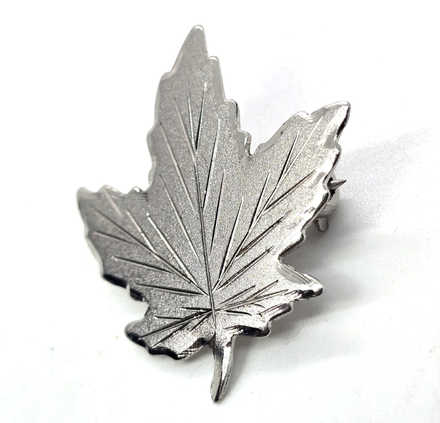 Amco Canadian Maple Leaf vintage sterling silver leaf brooch
