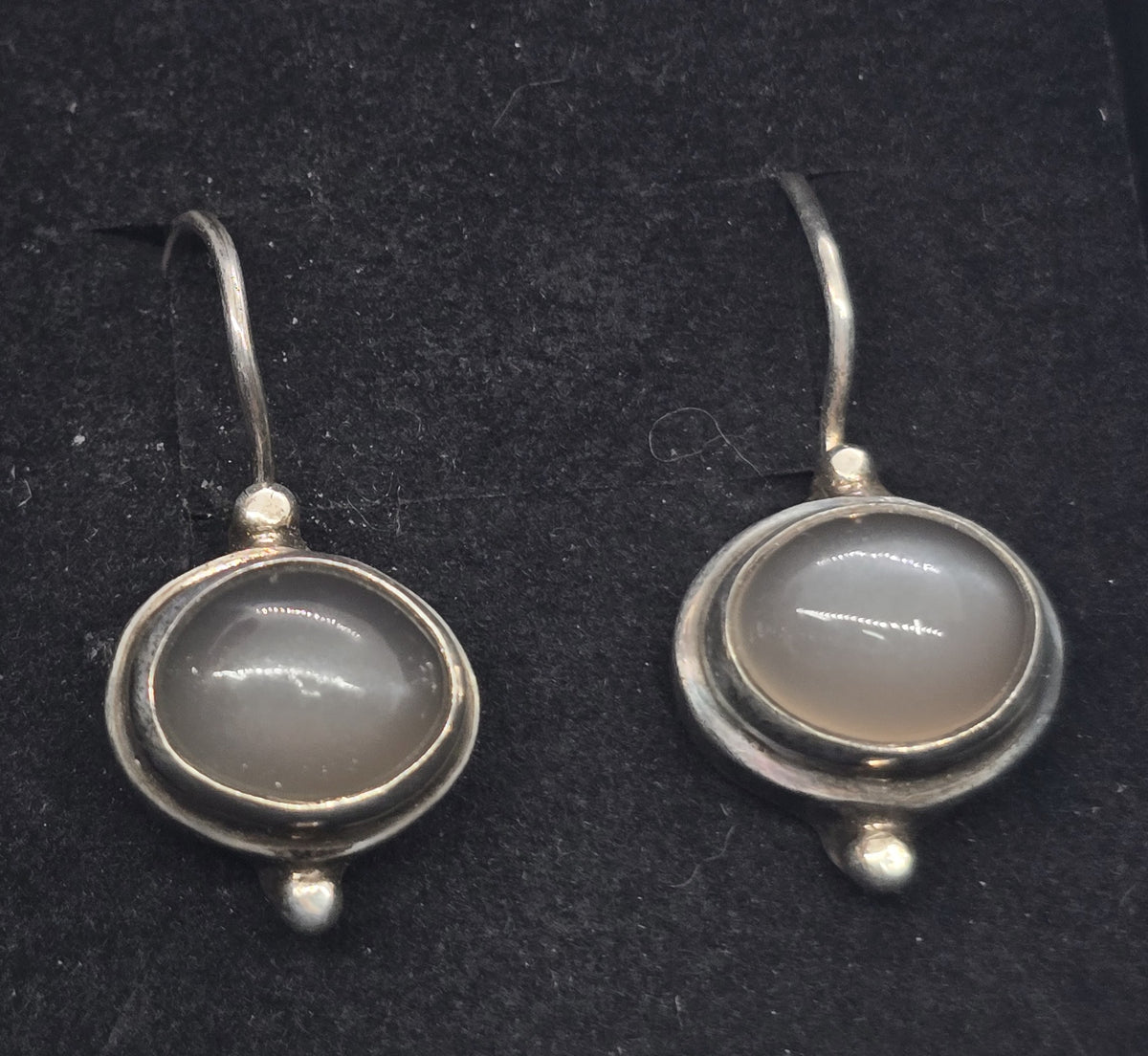 Sarda Silver moonstone signed sterling silver drop earrings