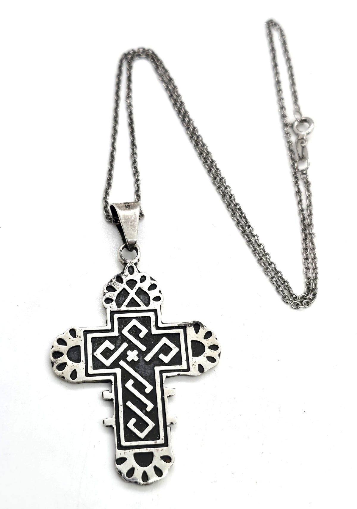 Copic cross vintage Mexican sterling silver men's pendant necklace