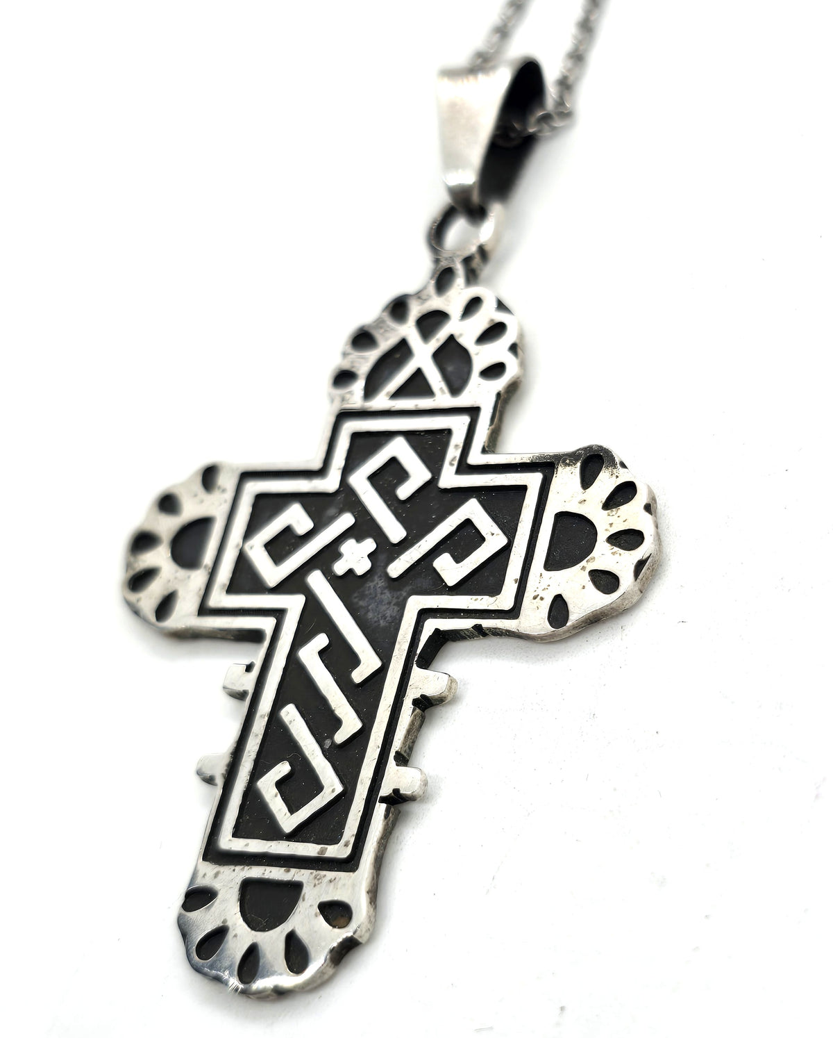 Copic cross vintage Mexican sterling silver men's pendant necklace