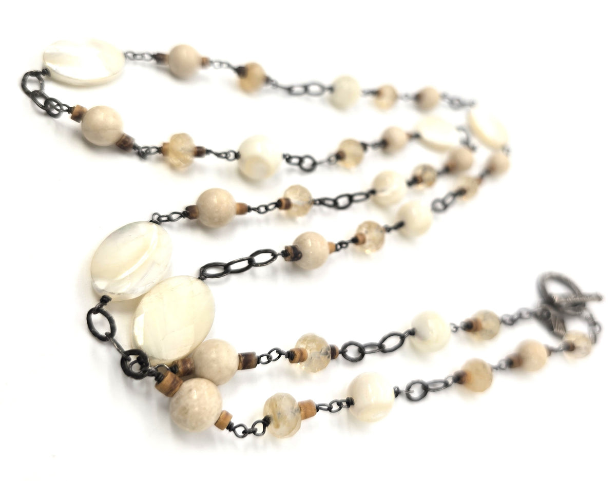 Silpada sterling silver Mother-of-Pearl and Quartz Necklace Retired #N1504