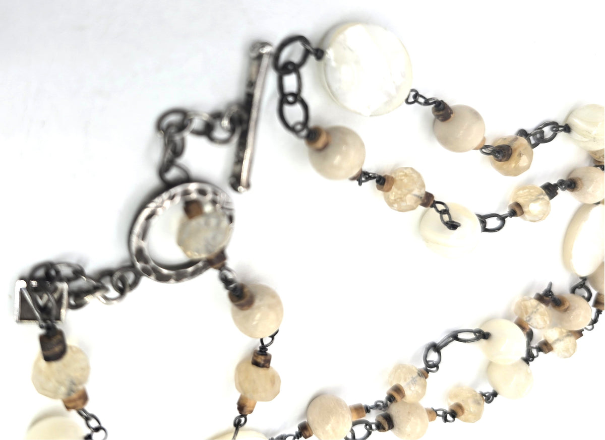 Silpada sterling silver Mother-of-Pearl and Quartz Necklace Retired #N1504