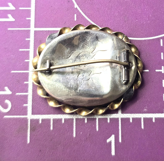 10k gold Antique Victorian blonde braided hair mourning memento mori brooch