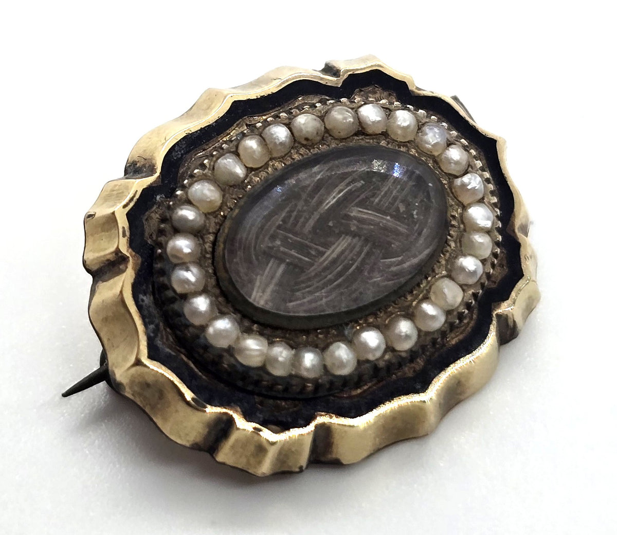 10k gold top seed pearl Antique enamel mourning memento mori brooch