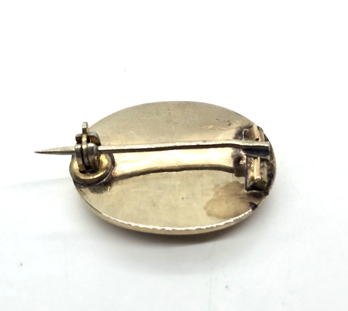 10k gold Antique Victorian mourning memento mori brooch empty can be filled