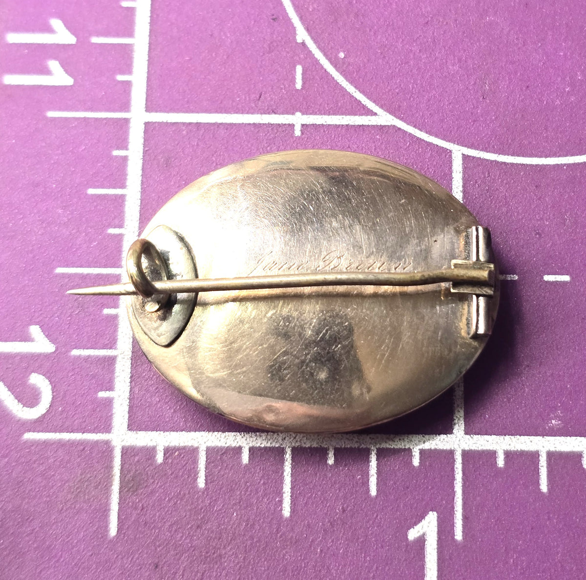 10k gold Antique Victorian blonde hair mourning memento mori brooch *crack*