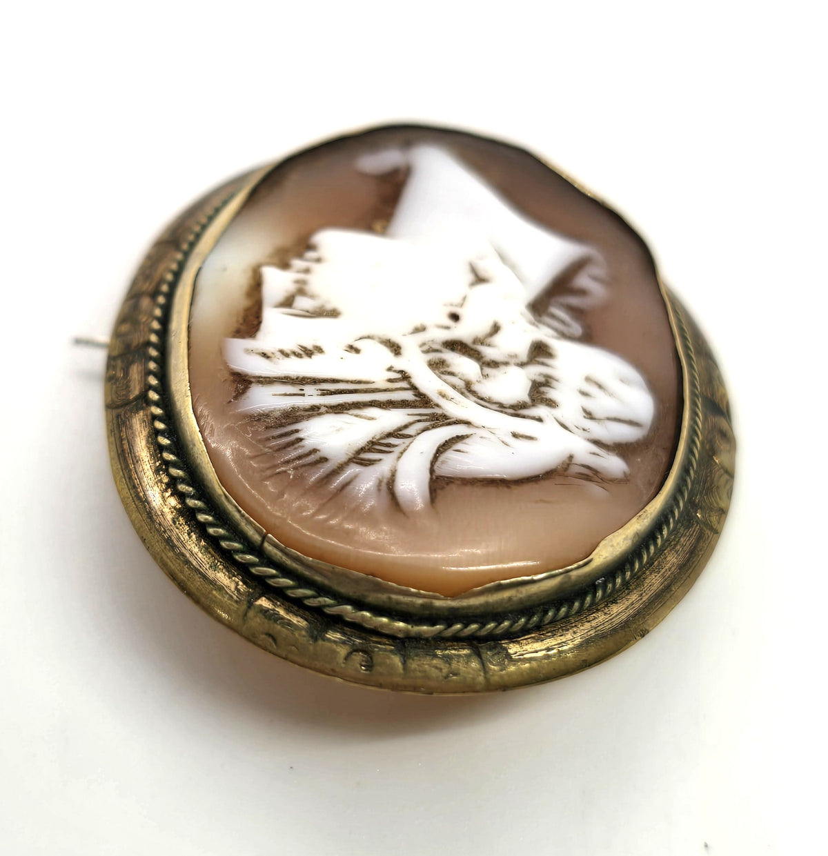Greco Roman Carved Shell Cameo gold filled antique cameo brooch UK