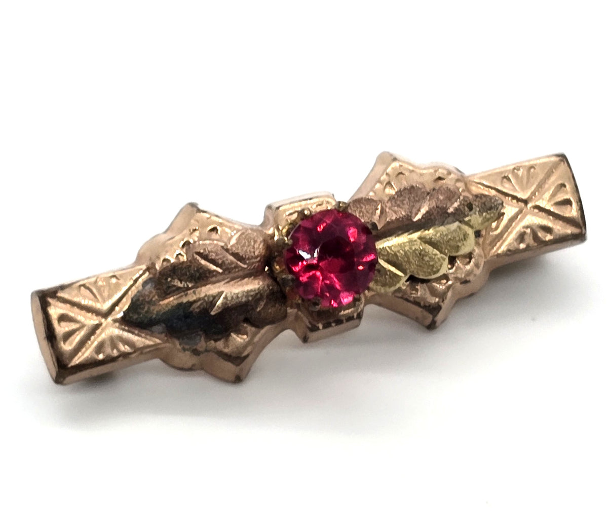 Taille d'épargne antique Victorian black hills gold pink mourning brooch Memento Mori