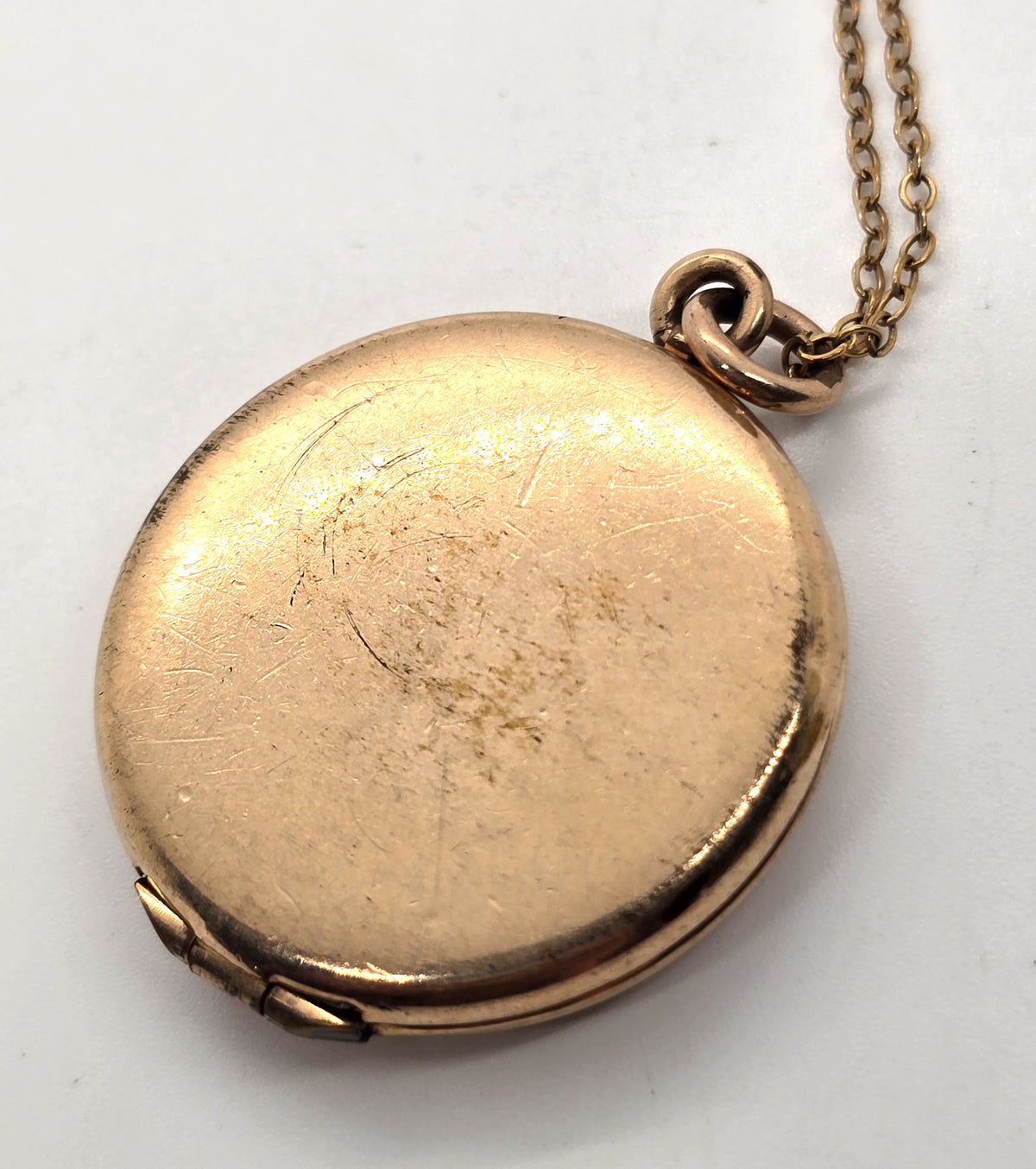 Antique Victorian lucky gold filled 4 leaf clover paste etched locket necklace