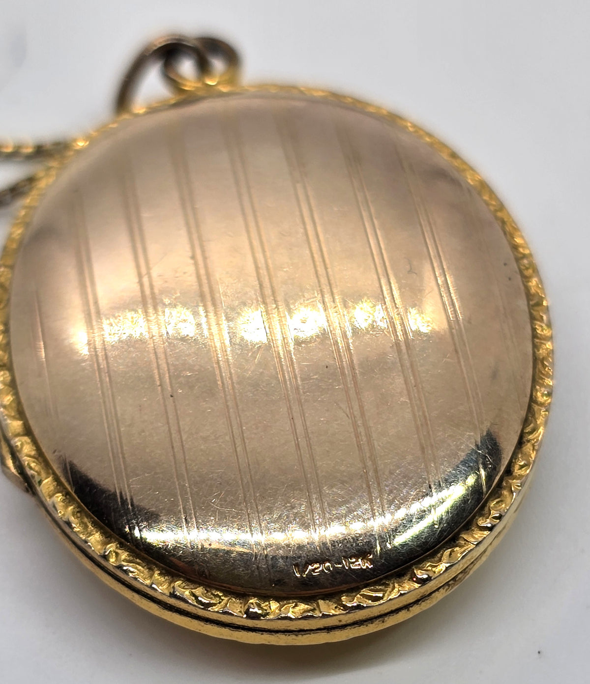 JHH 12k Gold filled etched flower locket mid century photo necklace