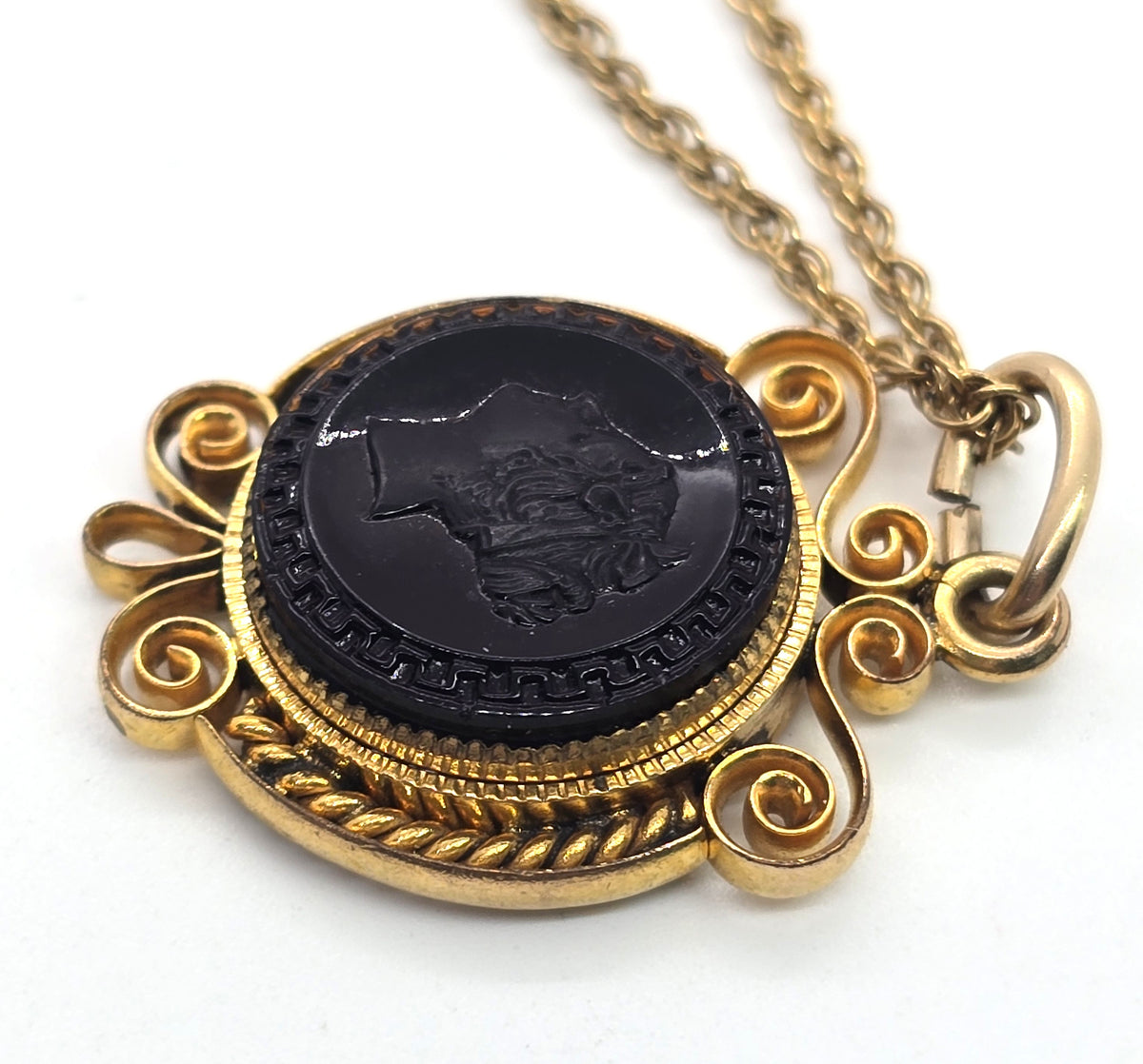 Etruscan Revival Carved brown hardstone Cameo yellow gold filled vintage necklace
