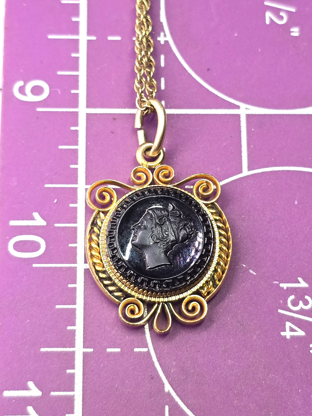 Etruscan Revival Carved brown hardstone Cameo yellow gold filled vintage necklace