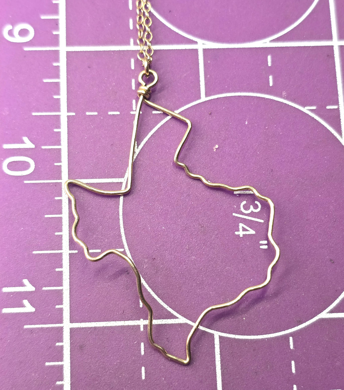 Texas state outline 14k gold filled vintage artisan pendant necklace