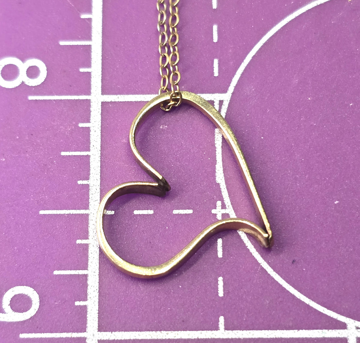 Avon floating heart 14k yellow gold filled vintage pendant necklace