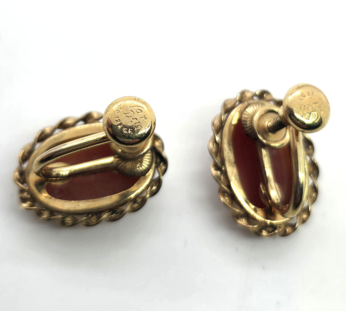 Van Dell carved shell cameo 12k Gold Filled vintage screw back earrings