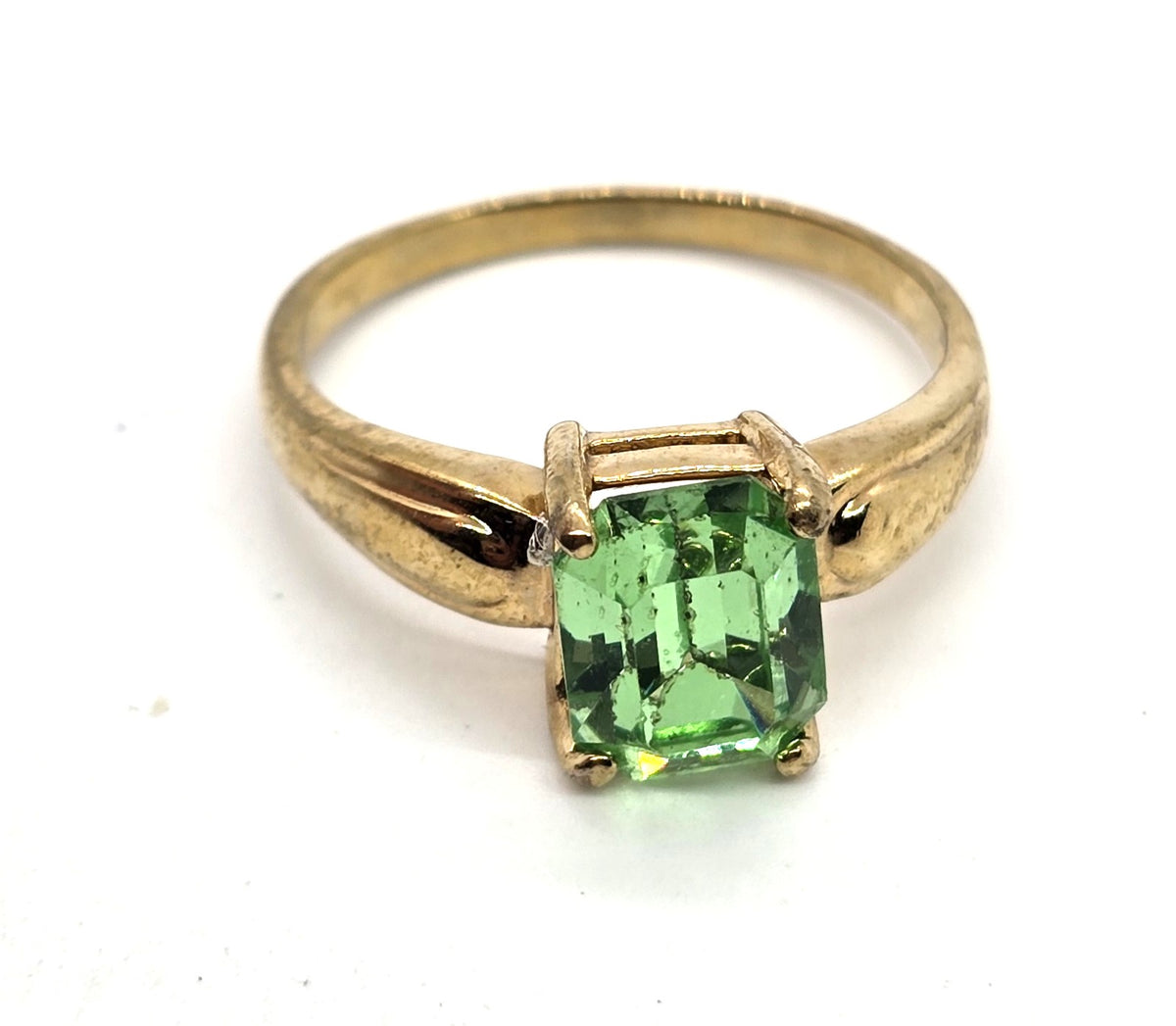 Uranium glass rhinestone gold plated UV glow vintage ring size 12