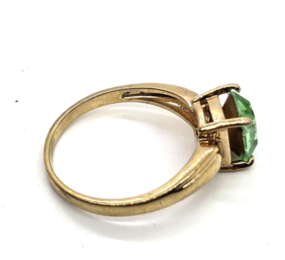 Uranium glass rhinestone gold plated UV glow vintage ring size 12