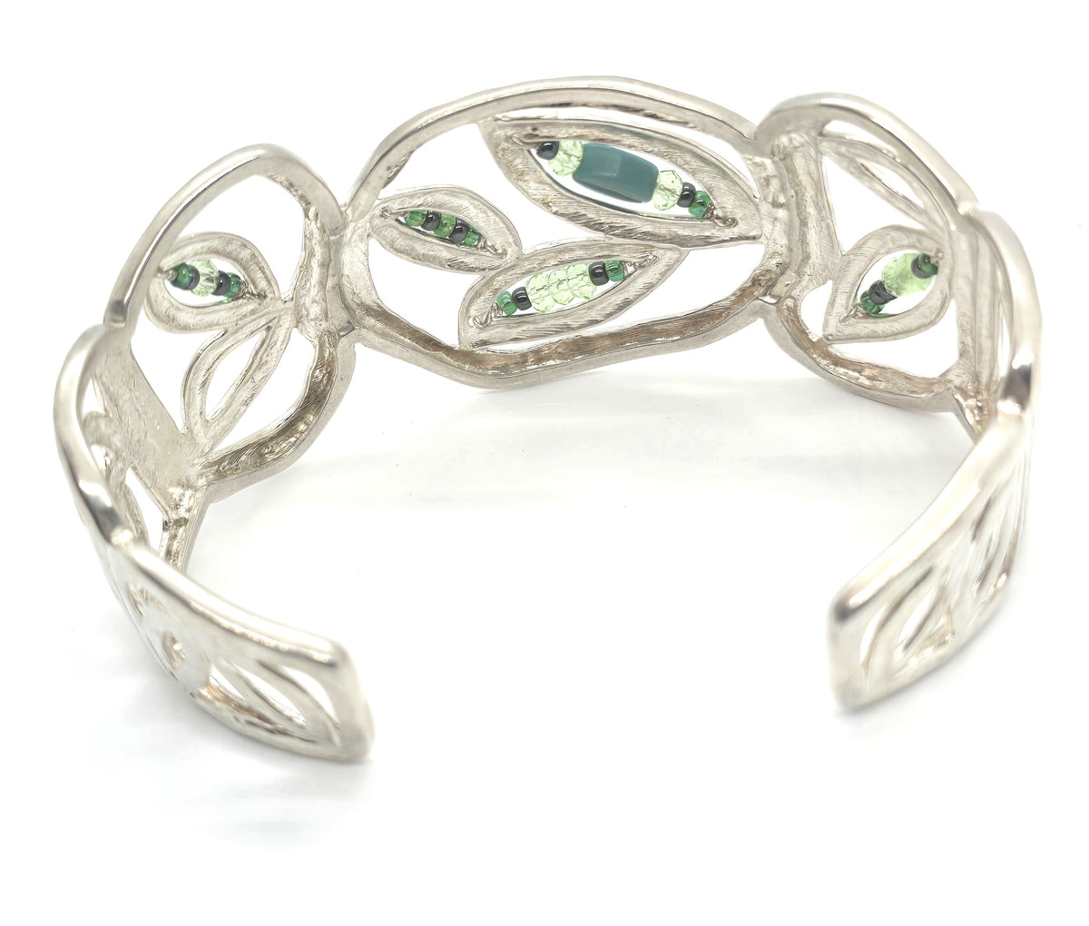 Silpada sterling silver hammered "Garden Party" Cuff Bracelet Model B2182 retired
