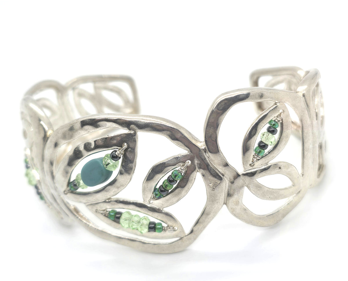 Silpada sterling silver hammered "Garden Party" Cuff Bracelet Model B2182 retired