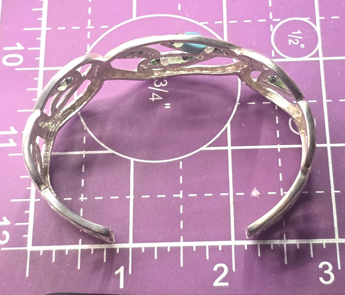 Silpada sterling silver hammered "Garden Party" Cuff Bracelet Model B2182 retired