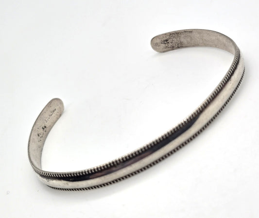 Southwestern crimped beaded edge vintage thin sterling silver cuff bracelet