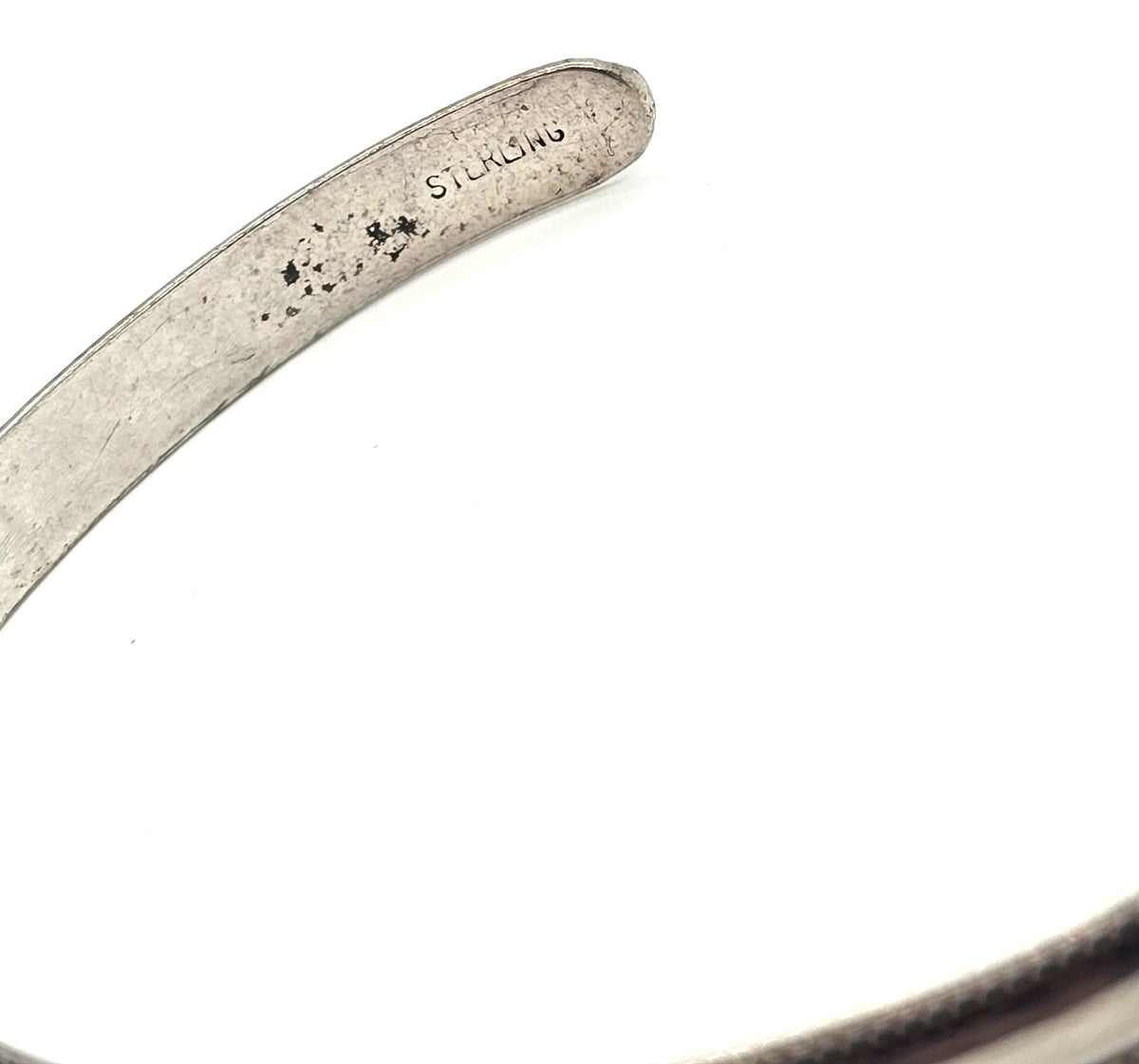Southwestern crimped beaded edge vintage thin sterling silver cuff bracelet