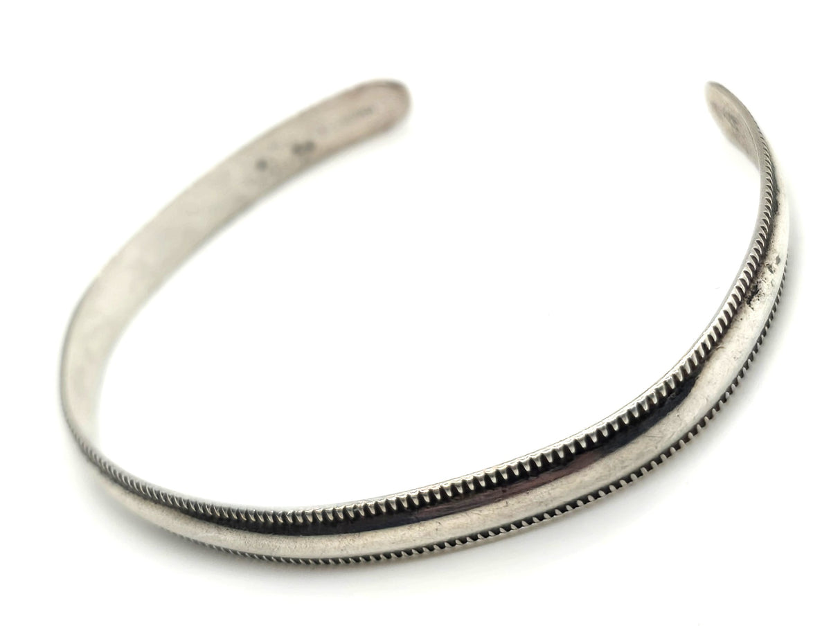Southwestern crimped beaded edge vintage thin sterling silver cuff bracelet