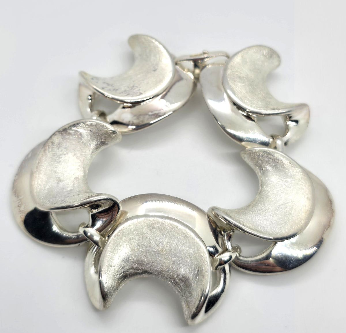 Brushed Sterling Silver Modernist Crescent link  925 Italy Bracelet B