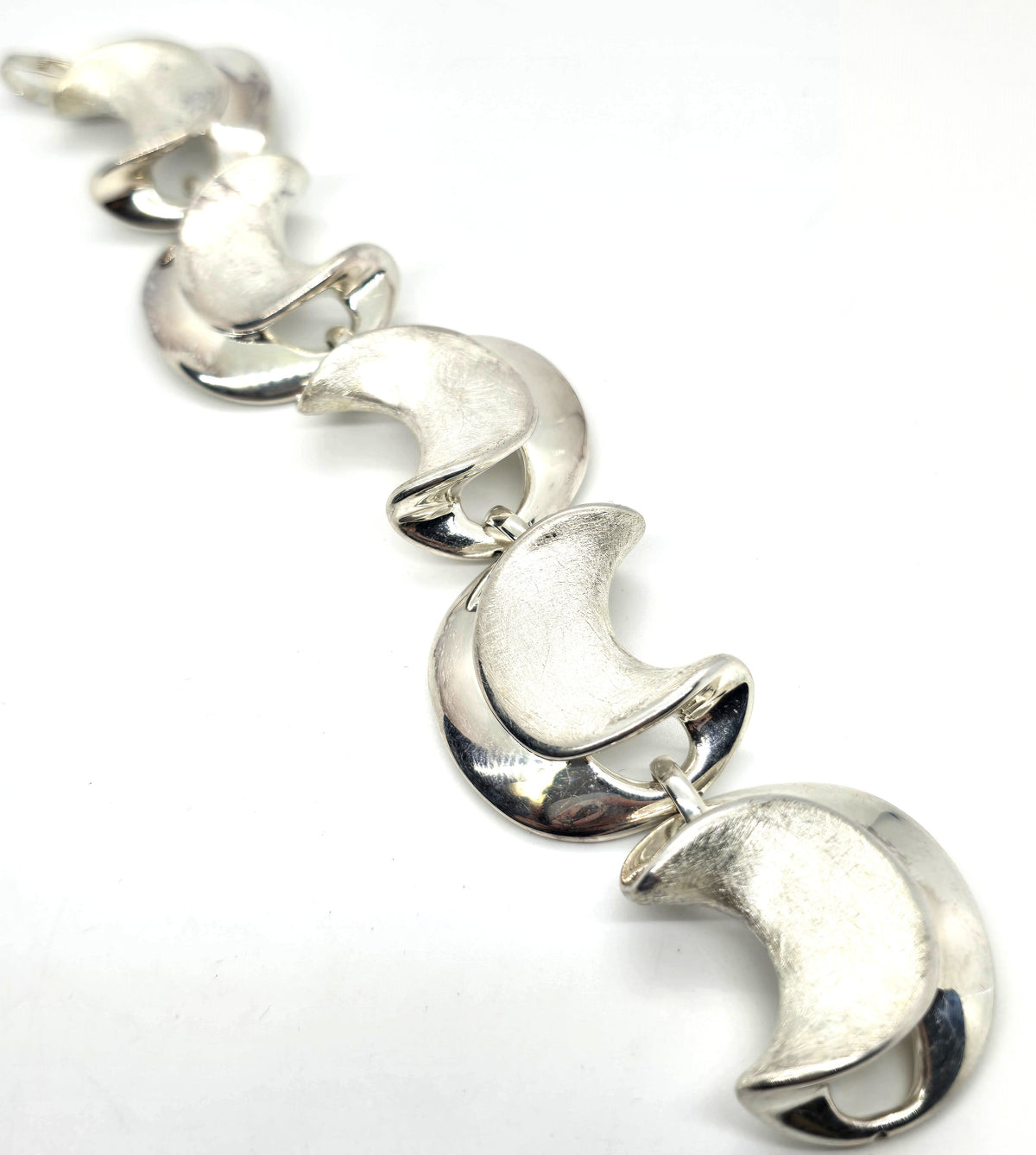 Brushed Sterling Silver Modernist Crescent link  925 Italy Bracelet B