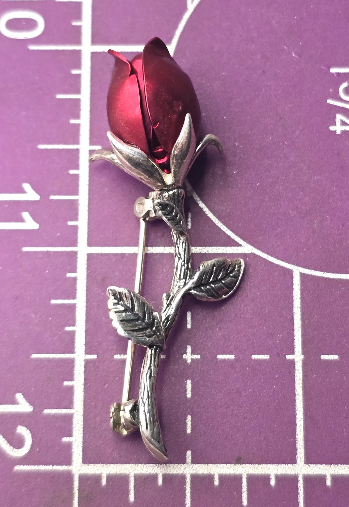 Jezlaine sterling silver vintage signed red rosebud flower brooch