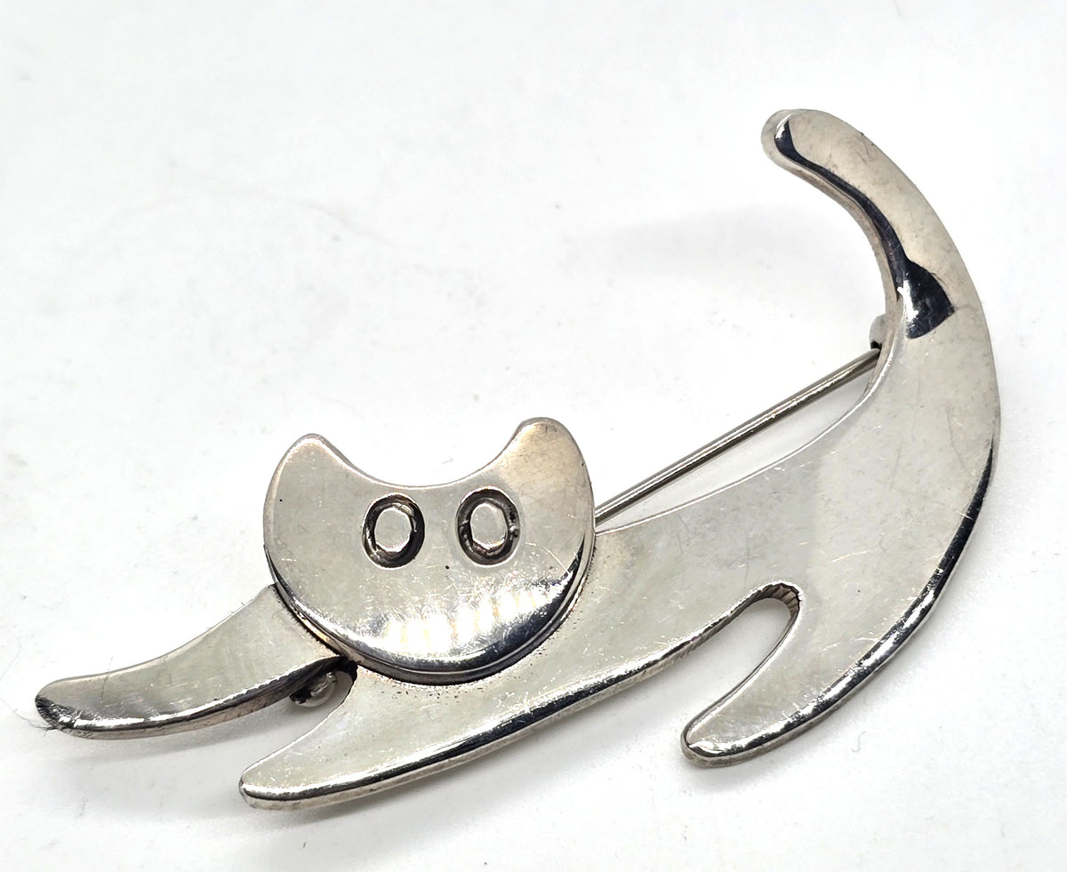 Big Stretch Cat Artisan vintage sterling silver feline cat brooch