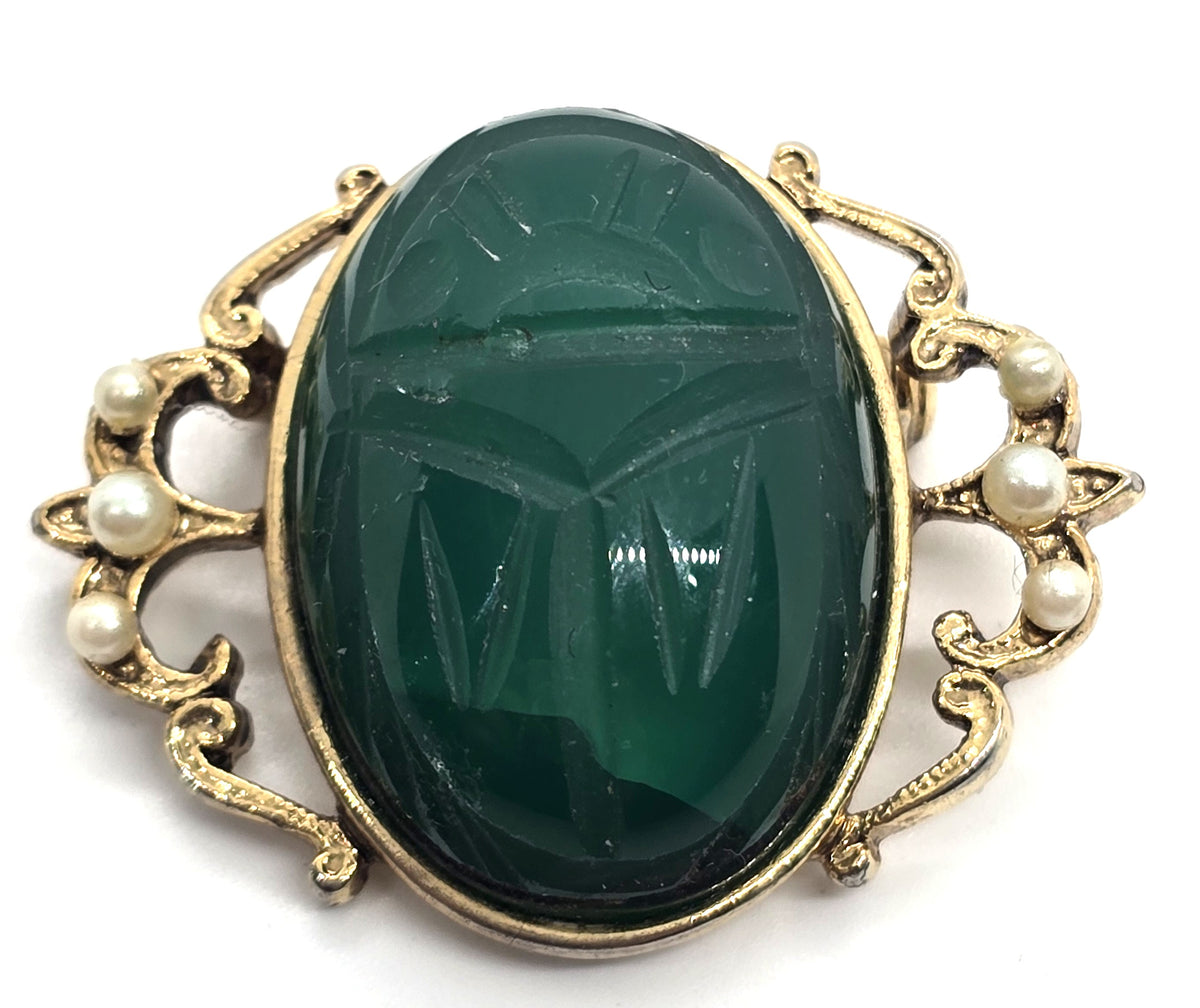 Carved Scarab Chrysoprase Egyptian Revival gold toned vintage brooch