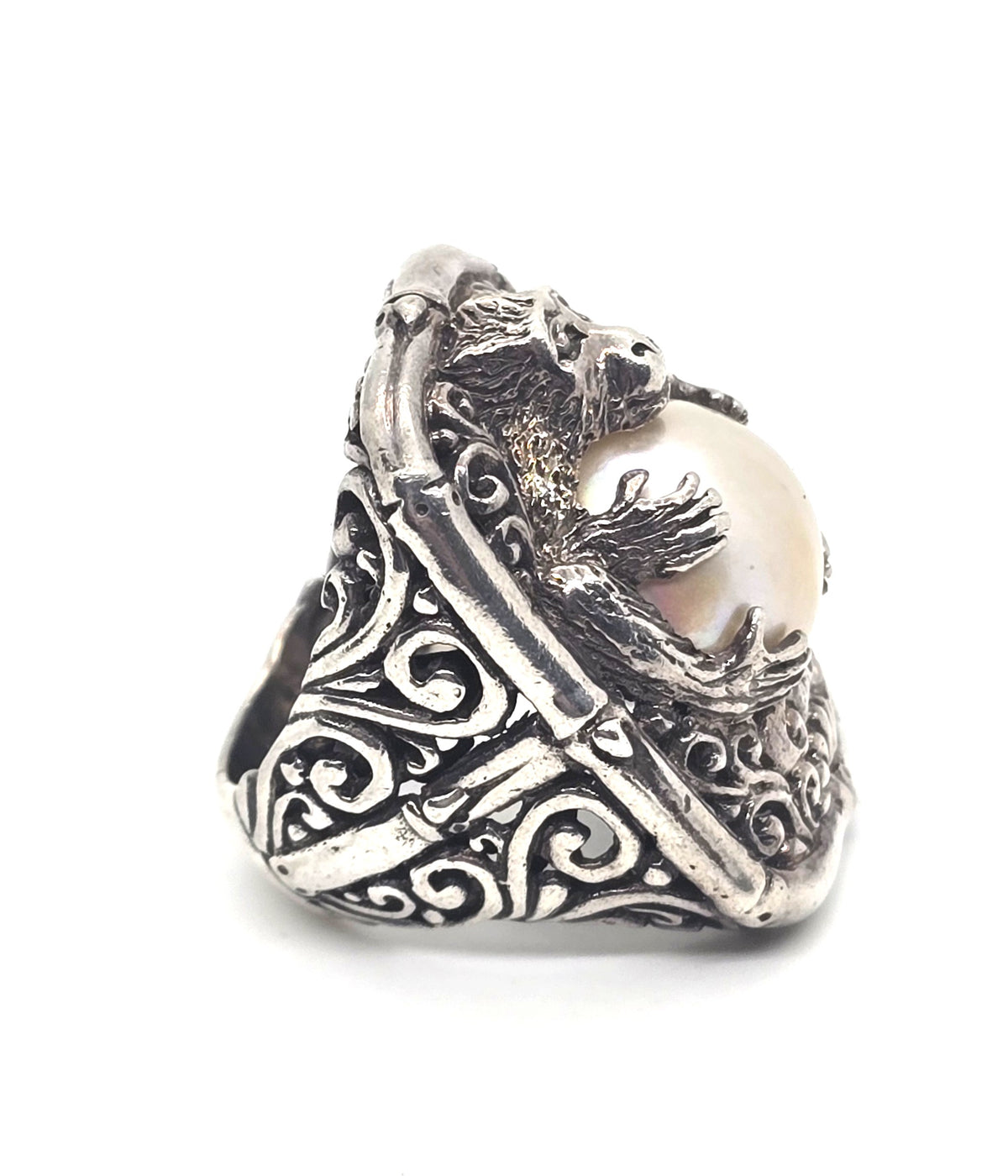 Sarda Monkey holding Pearl gemstone tribal Bali sterling silver ring size 5