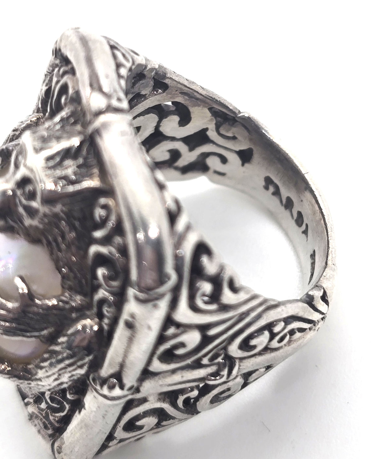 Sarda Monkey holding Pearl gemstone tribal Bali sterling silver ring size 5