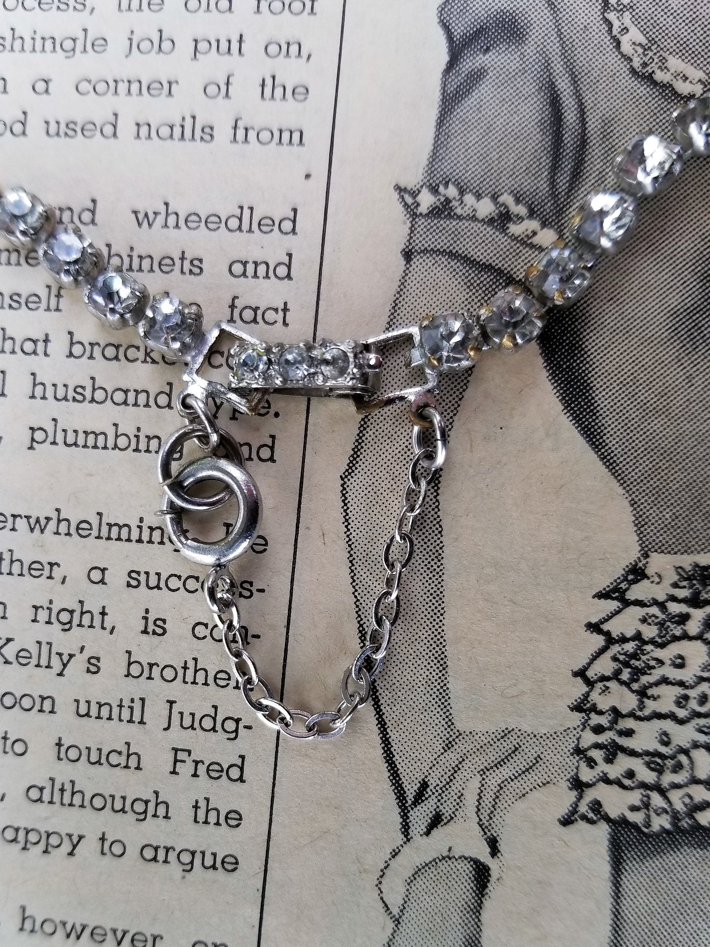 Teardrop vintage rhinestone princess necklace with safety chain